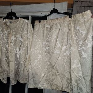 Ultra Dress Collection Cream Skirt Set